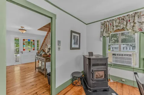 5294 Main S Street Newbury VT 05051