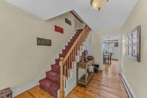 5294 Main S Street Newbury VT 05051