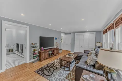5294 Main S Street Newbury VT 05051