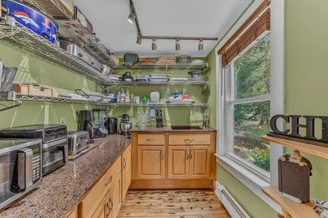 5294 Main S Street Newbury VT 05051