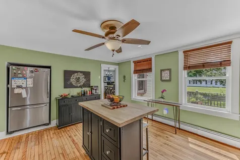 5294 Main S Street Newbury VT 05051