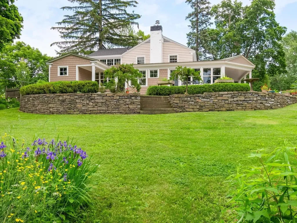 125 Cliff Street Burlington VT 05401