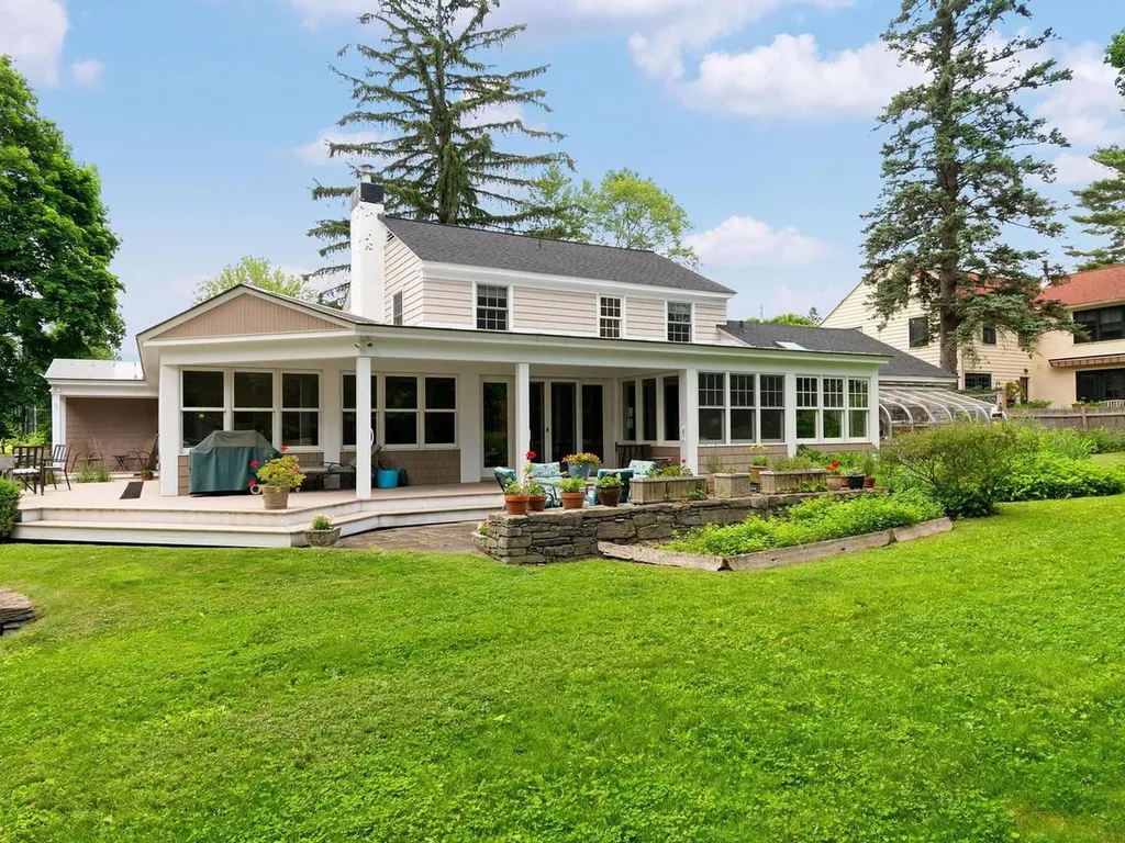 125 Cliff Street Burlington VT 05401