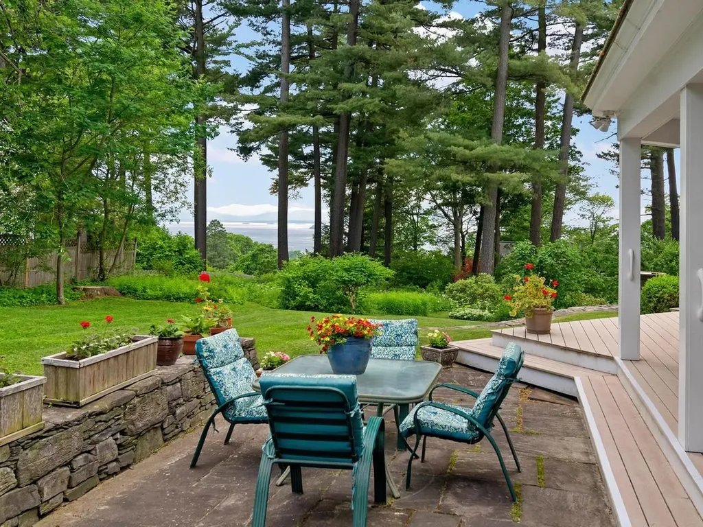 125 Cliff Street Burlington VT 05401
