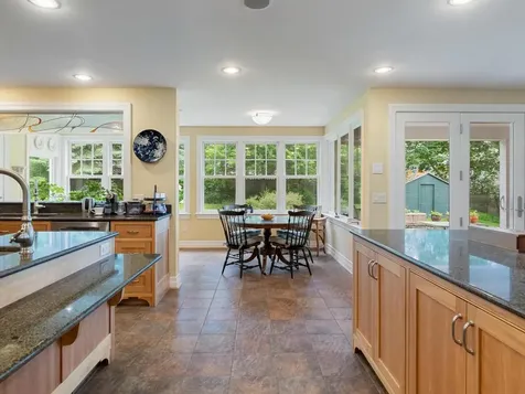 125 Cliff Street Burlington VT 05401