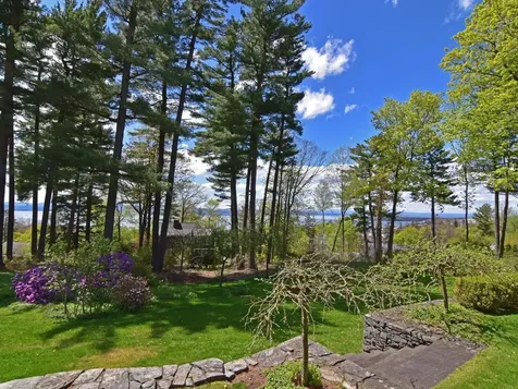 125 Cliff Street Burlington VT 05401