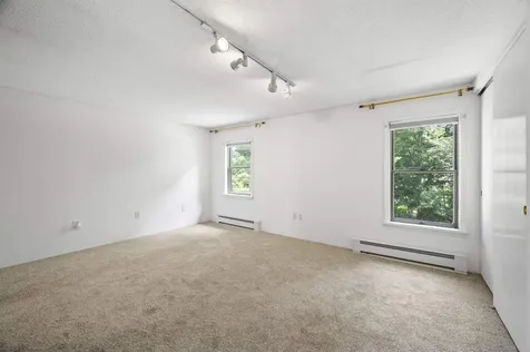 802 Piscassic Street Newmarket NH 03857