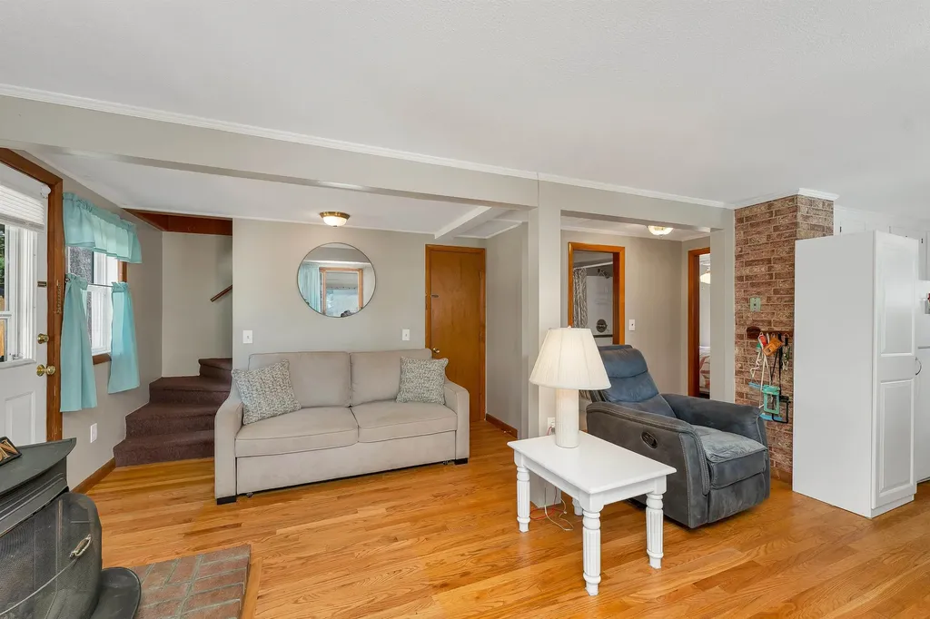 32 Bay Shore Drive Sanbornton NH 03269