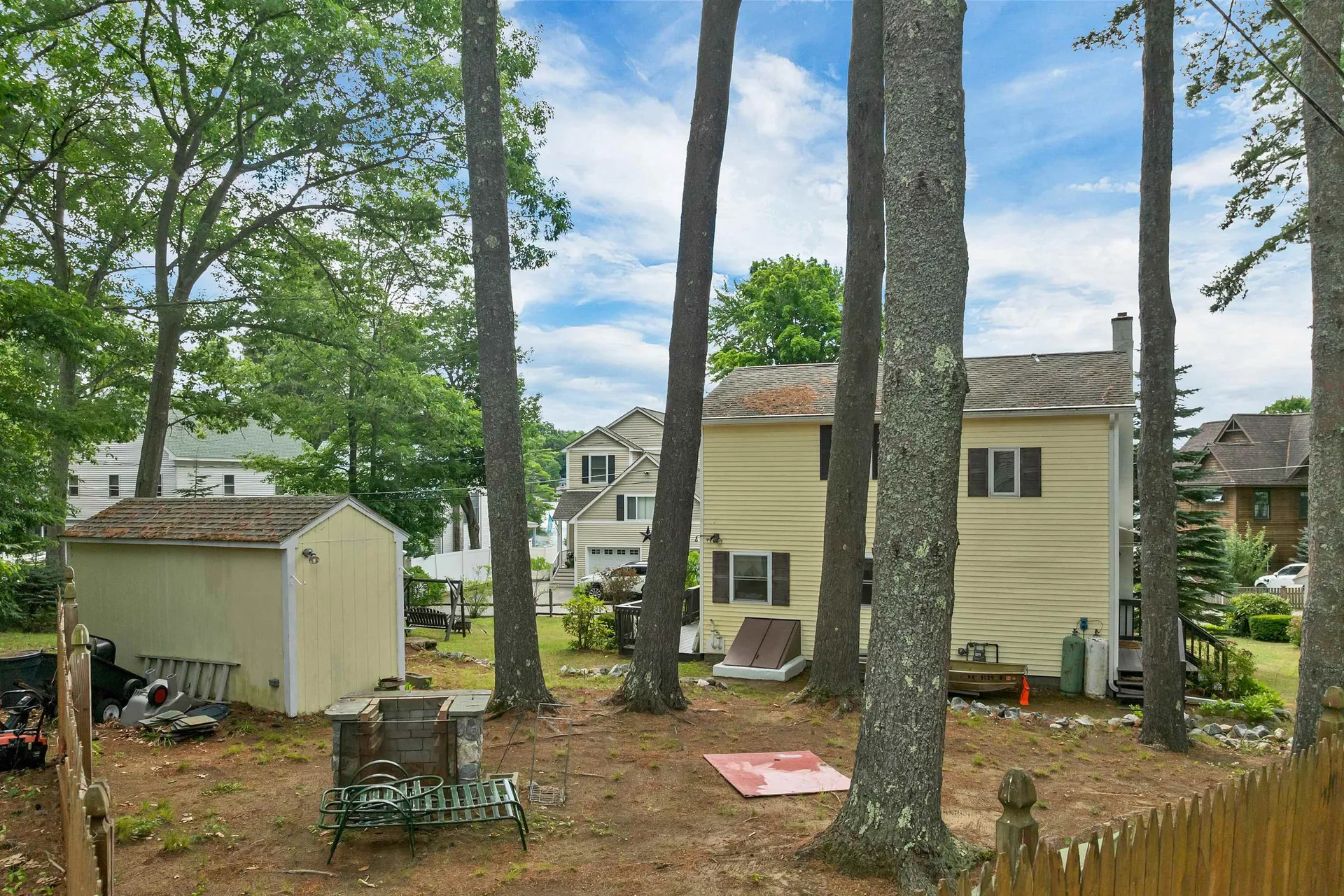 32 Bay Shore Drive Sanbornton NH 03269