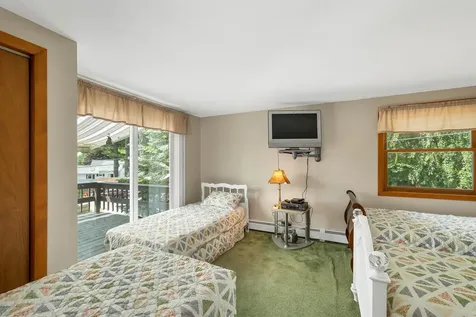 32 Bay Shore Drive Sanbornton NH 03269
