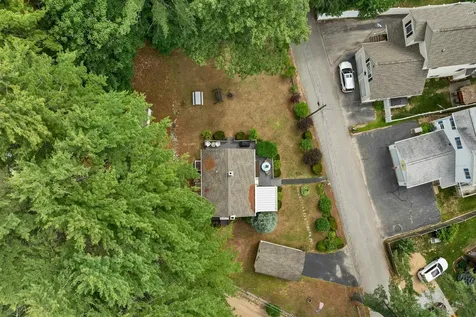 32 Bay Shore Drive Sanbornton NH 03269