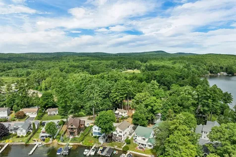32 Bay Shore Drive Sanbornton NH 03269