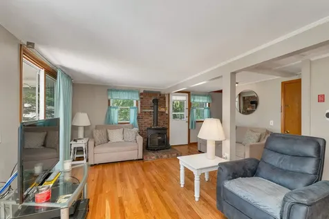 32 Bay Shore Drive Sanbornton NH 03269
