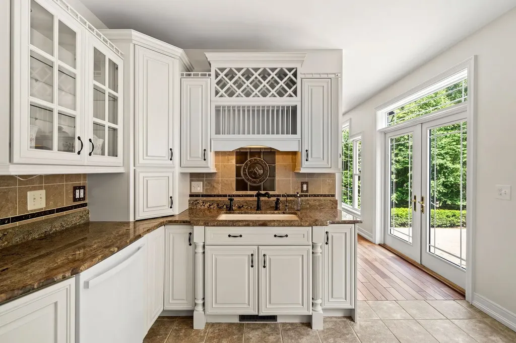 38 Rowell E Road Brentwood NH 03833