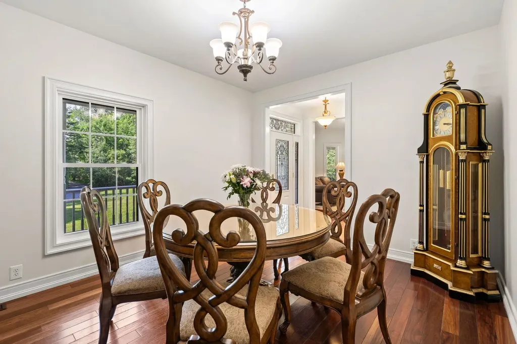 38 Rowell E Road Brentwood NH 03833