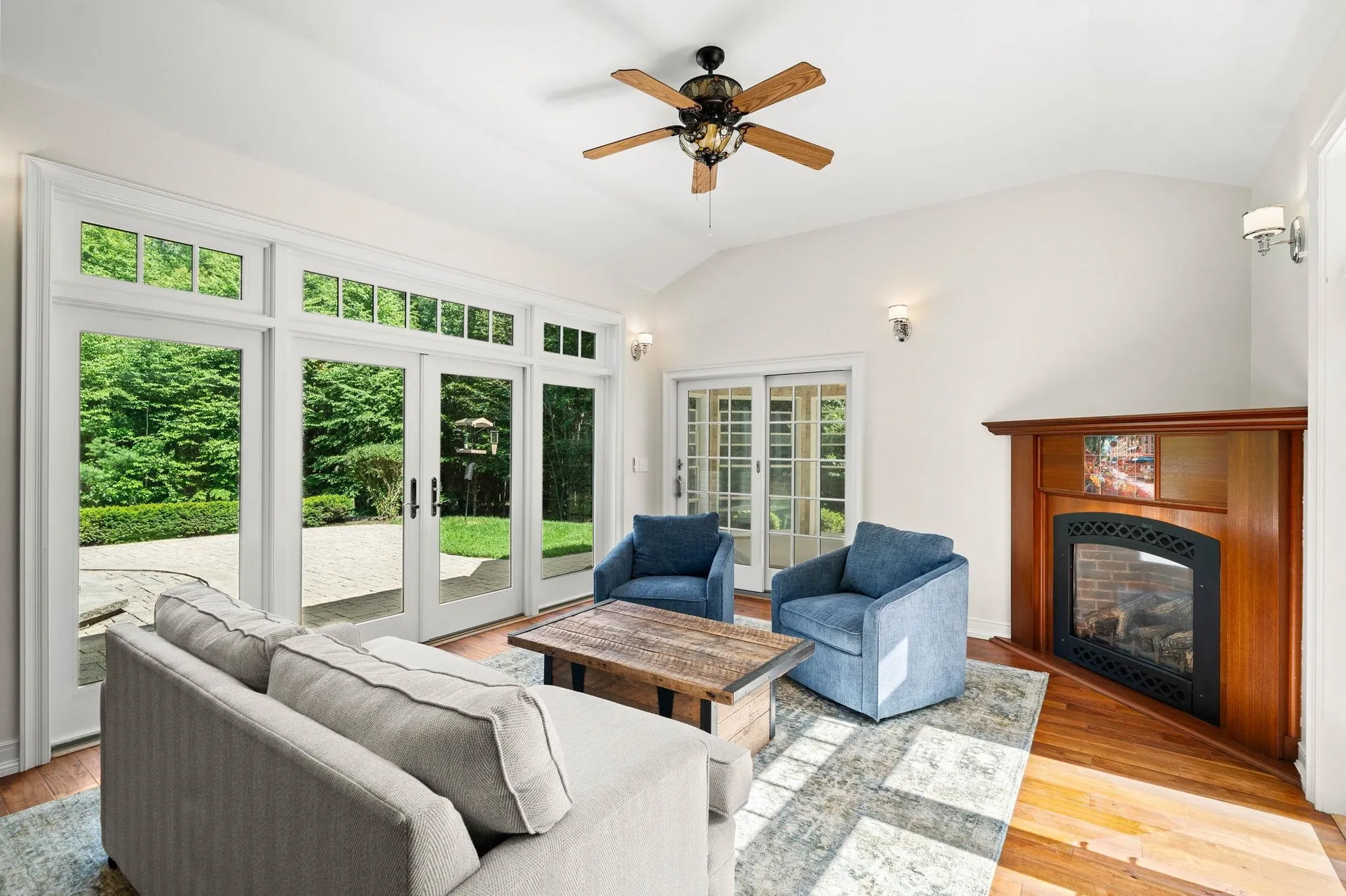 38 Rowell E Road Brentwood NH 03833