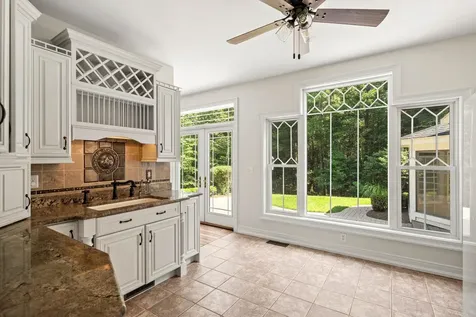 38 Rowell E Road Brentwood NH 03833