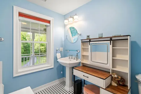 38 Rowell E Road Brentwood NH 03833