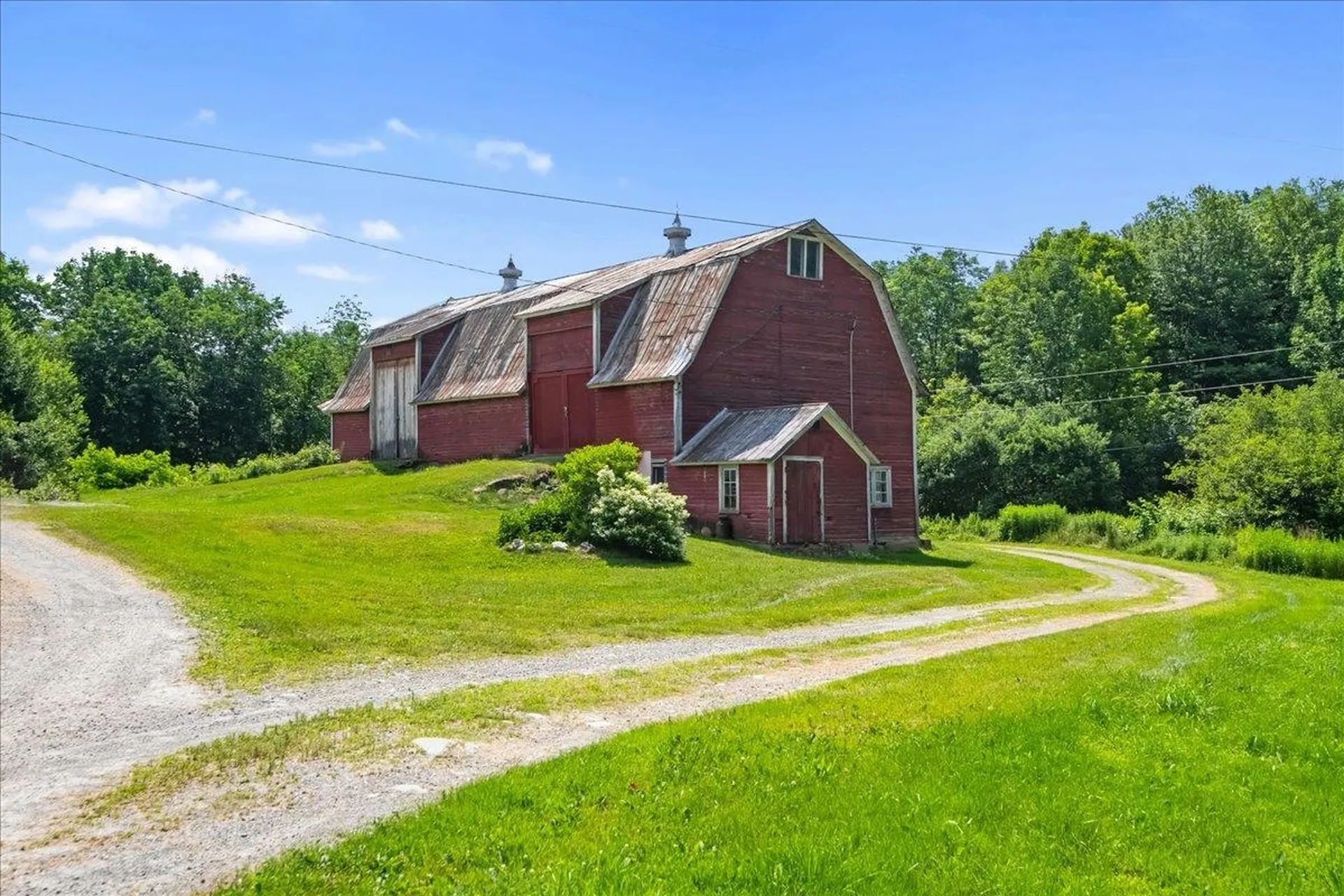 5 Black Dog Lane Underhill VT 05489