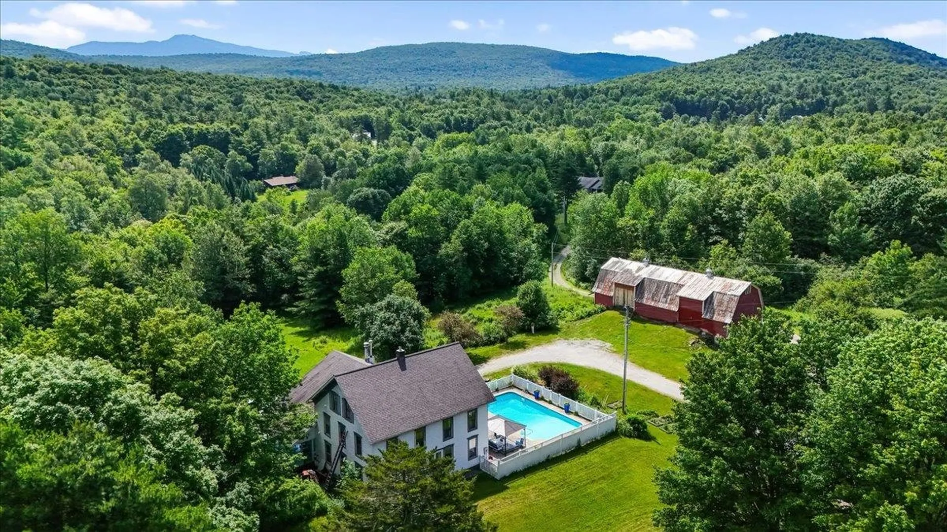 5 Black Dog Lane Underhill VT 05489