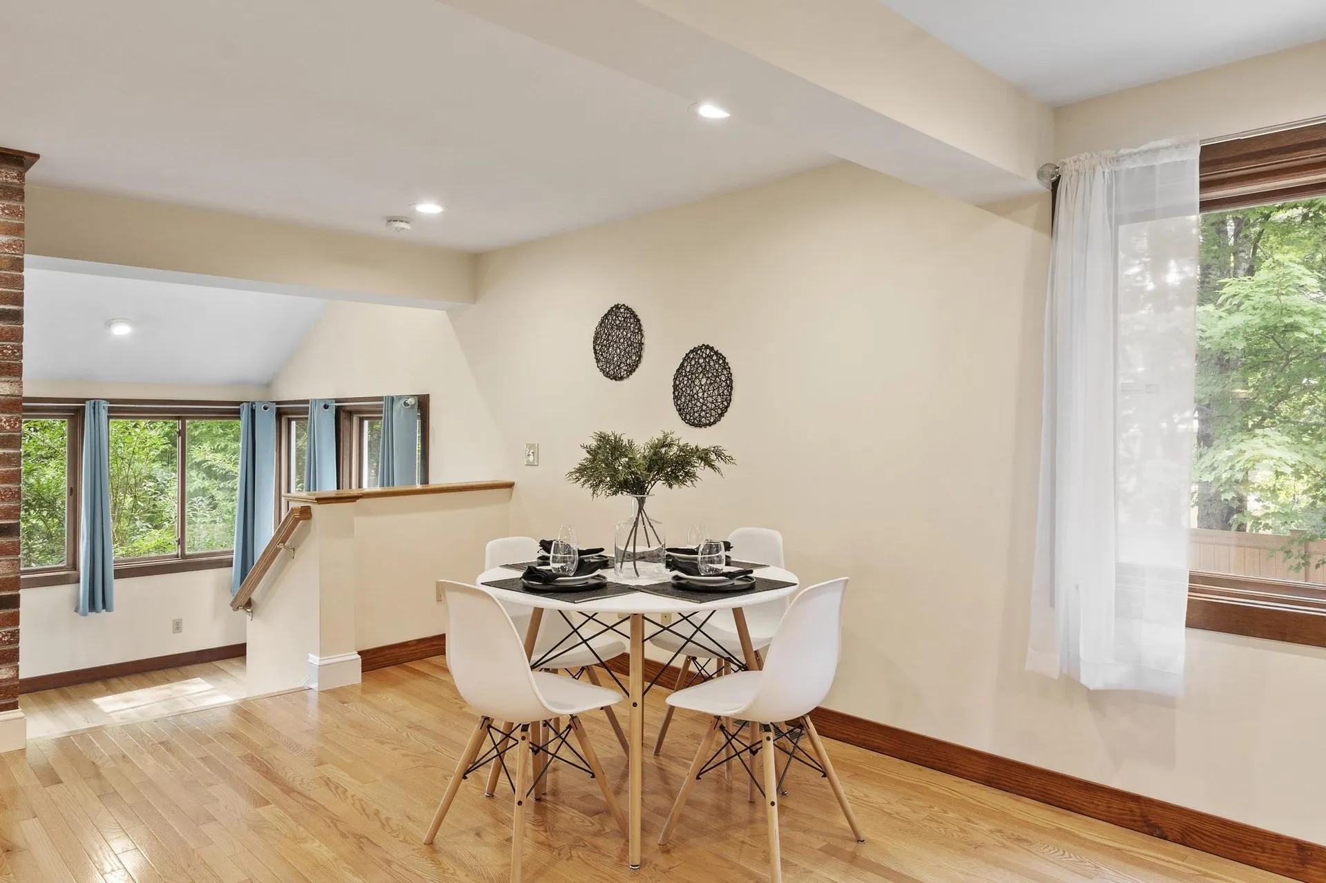 18 Windsor Boulevard Londonderry NH 03053