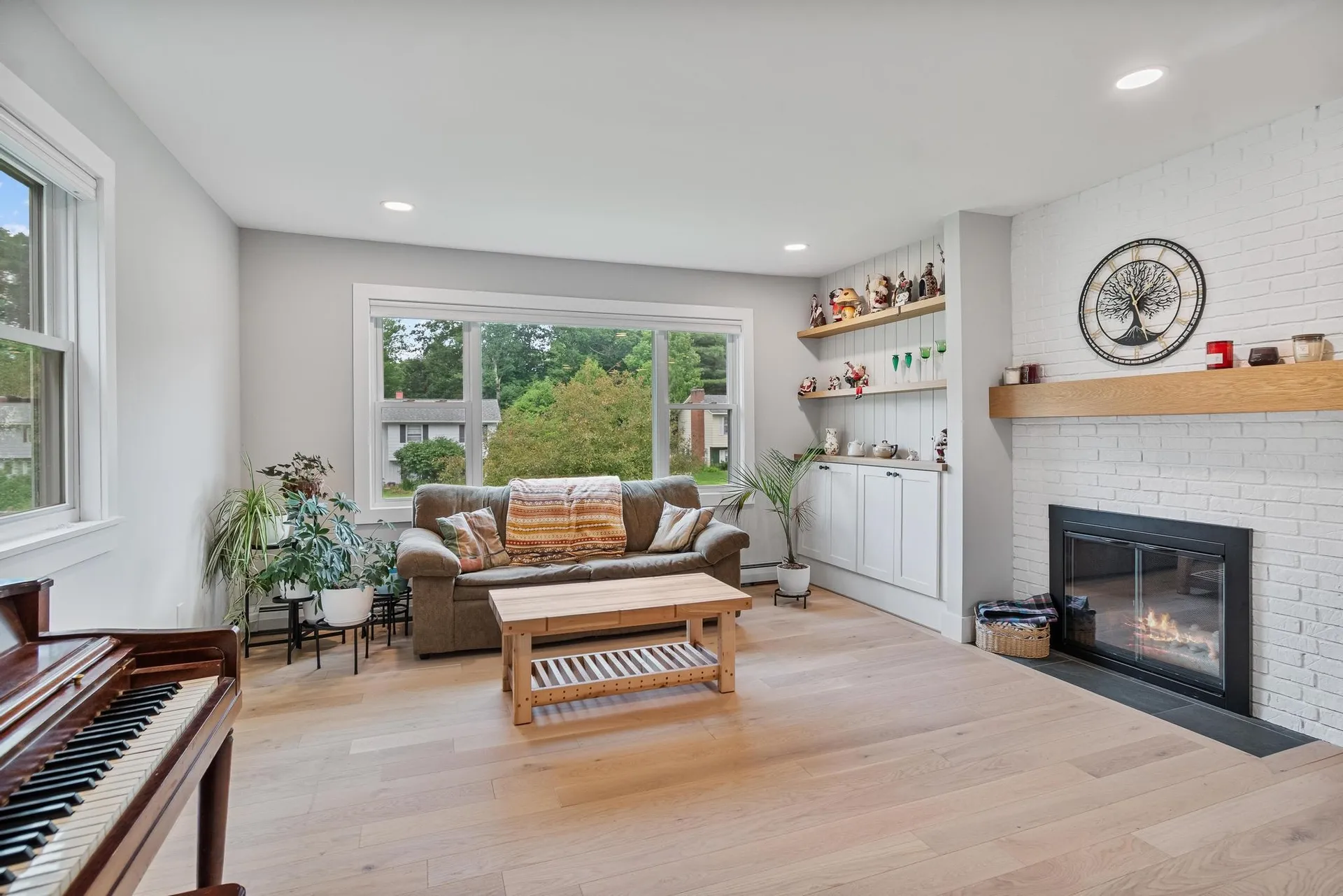 5 Patricia Place Essex VT 05452