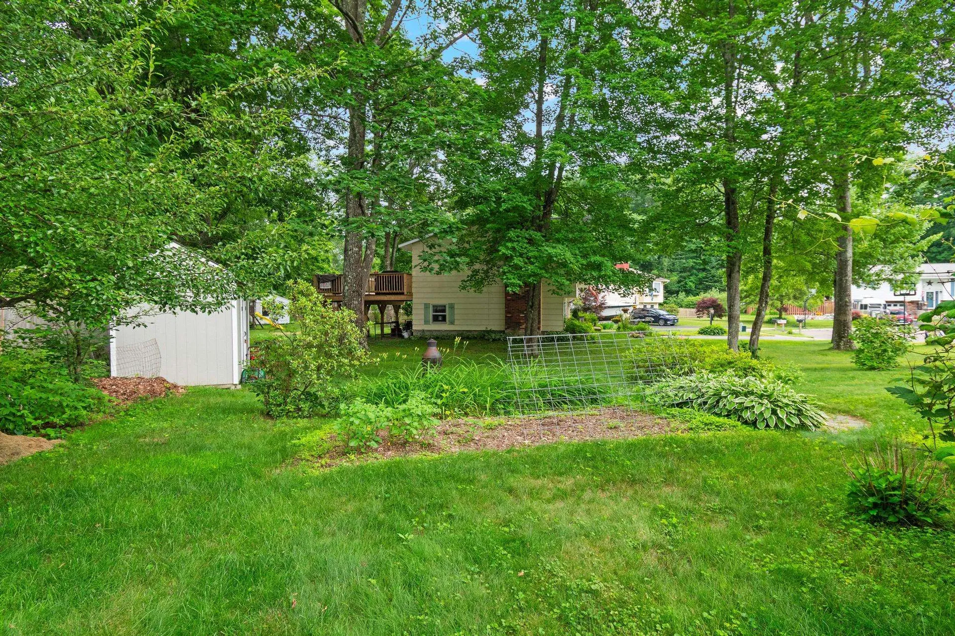 5 Patricia Place Essex VT 05452
