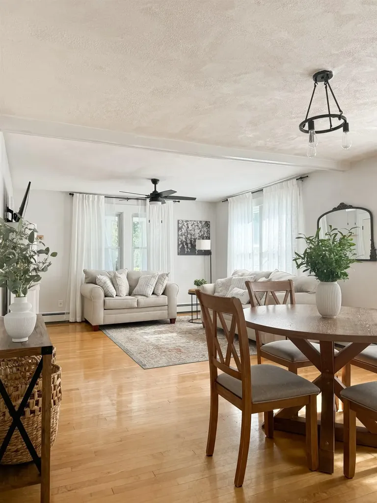 53 Thompson Street Amesbury MA 01913