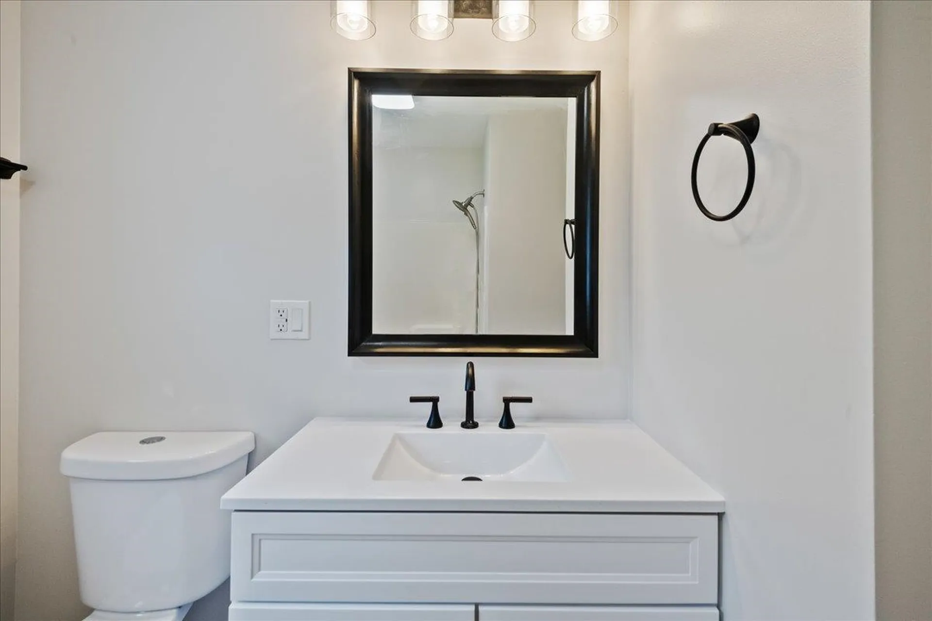93 Hidden Pines Drive Richmond VT 05477