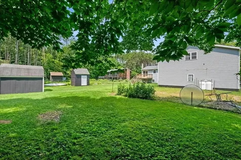 93 Hidden Pines Drive Richmond VT 05477