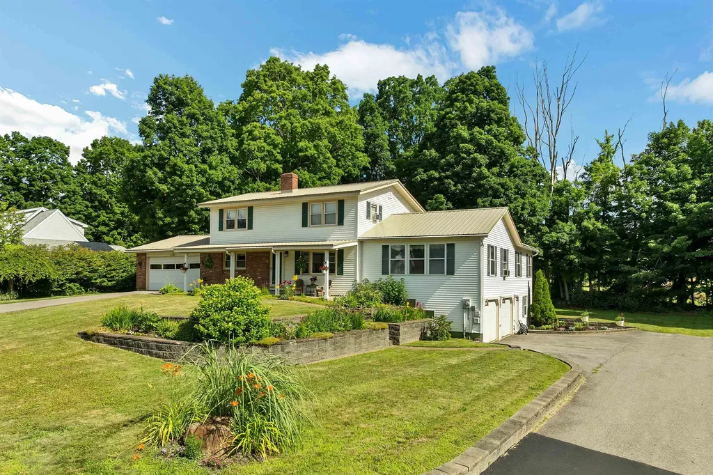 28 Hillcrest Drive Laconia NH 03246