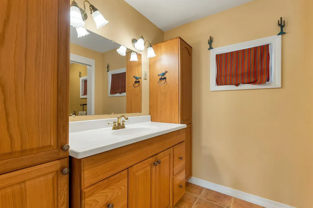 28 Hillcrest Drive Laconia NH 03246