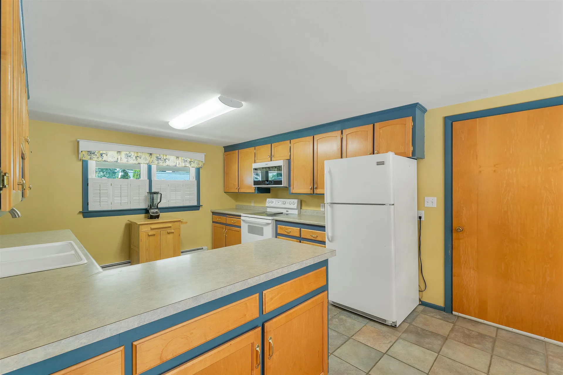 28 Hillcrest Drive Laconia NH 03246