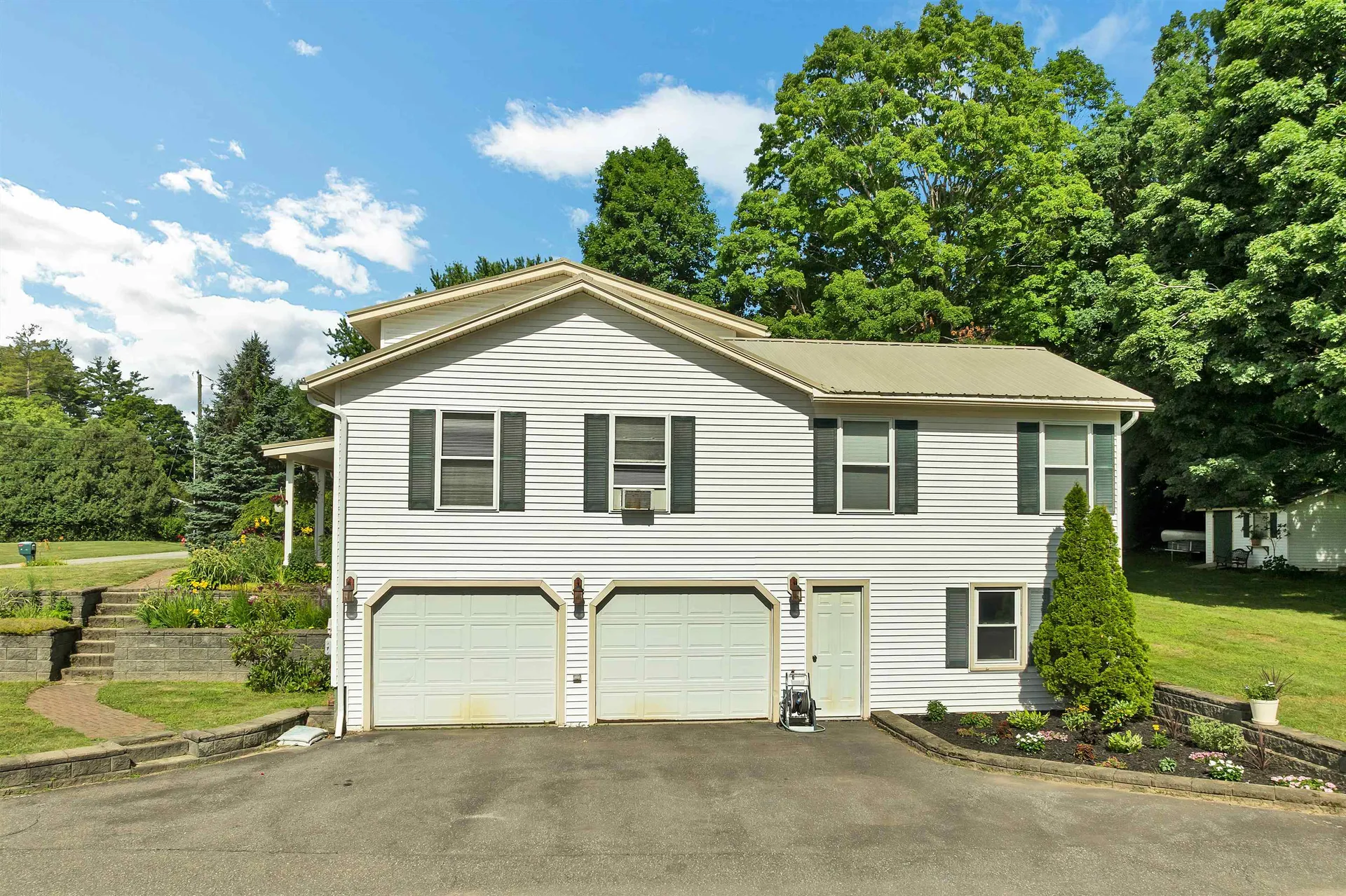 28 Hillcrest Drive Laconia NH 03246