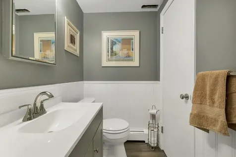 28 Hillcrest Drive Laconia NH 03246