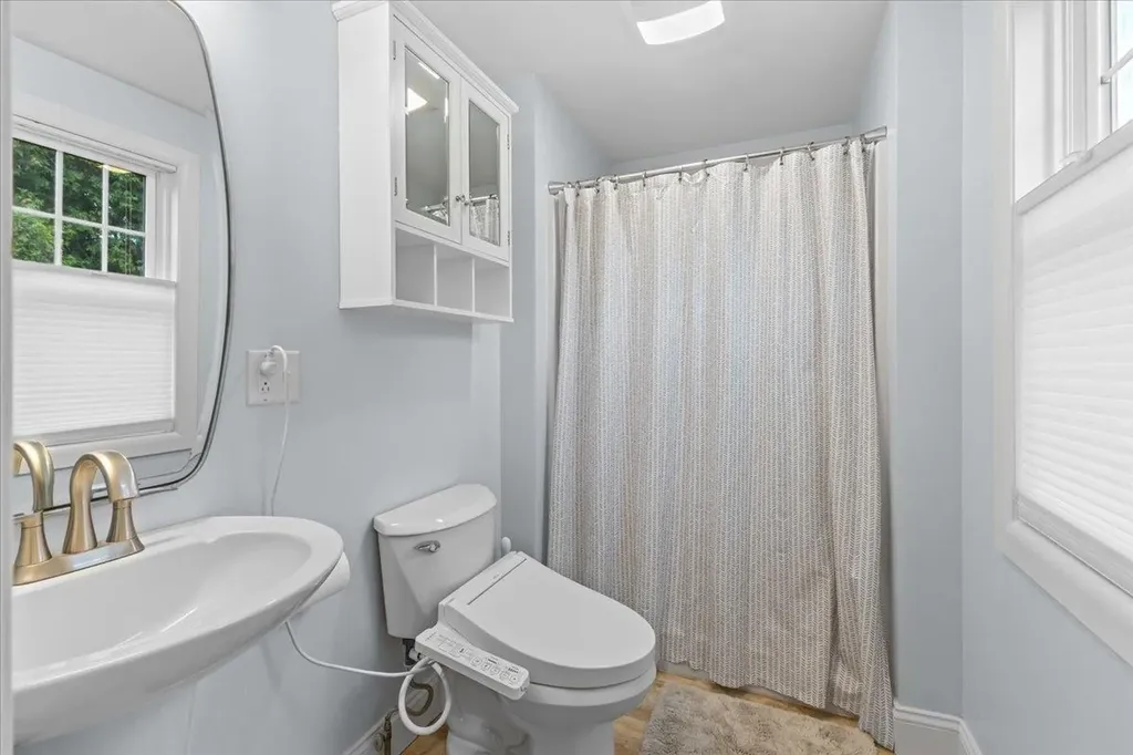 21 Bruce Street Winooski VT 05404