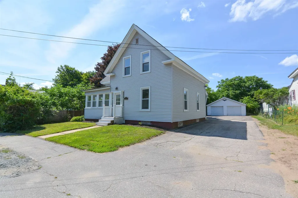 100 Oak Street Laconia NH 03246