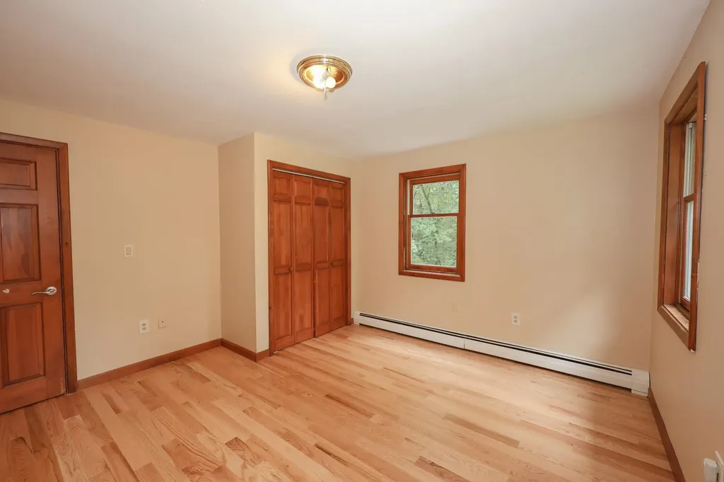 16 Annand Drive Milford NH 03055