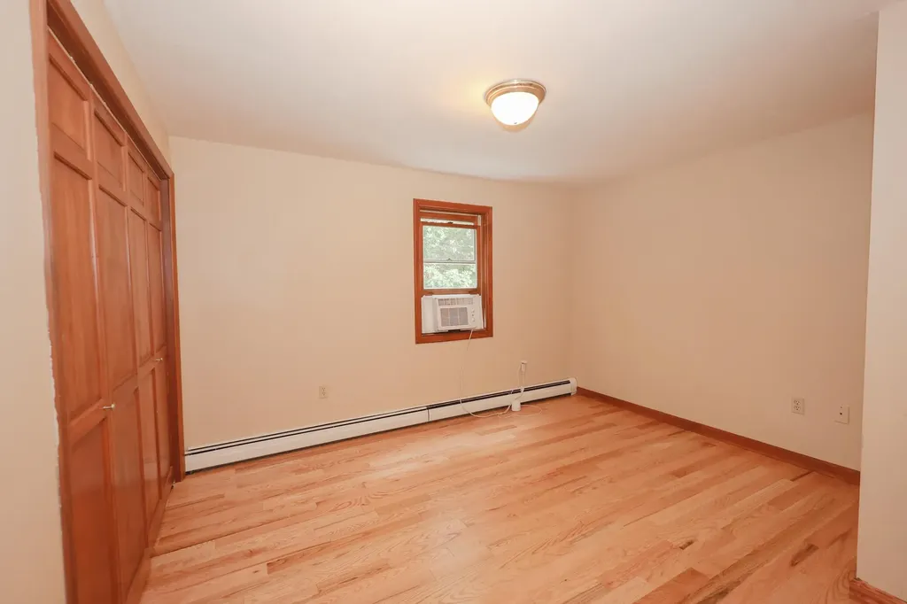 16 Annand Drive Milford NH 03055