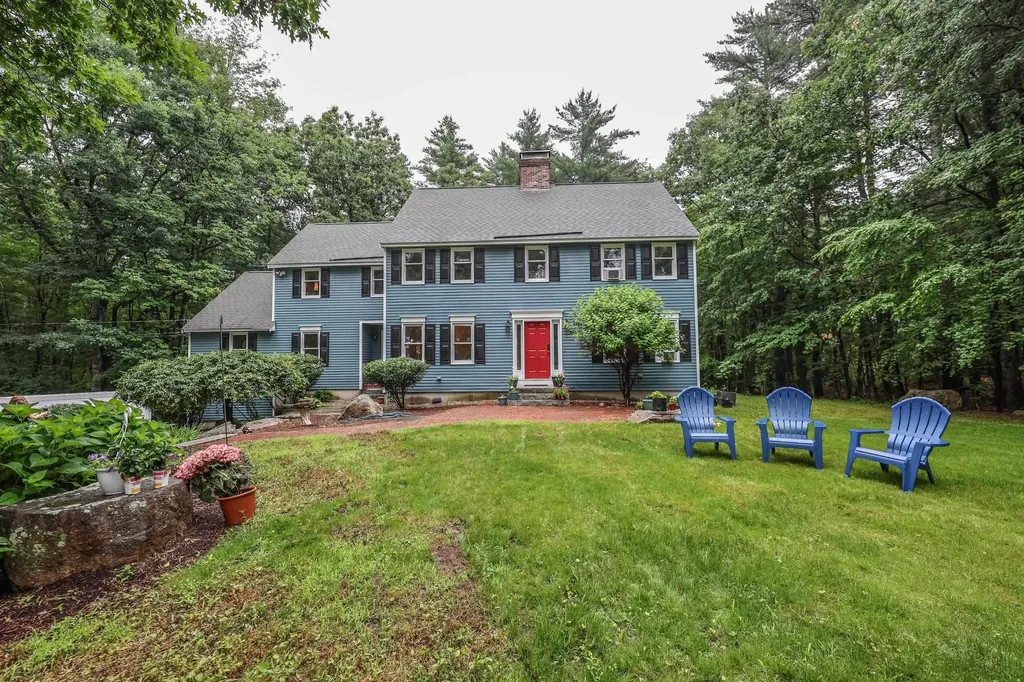 16 Annand Drive Milford NH 03055
