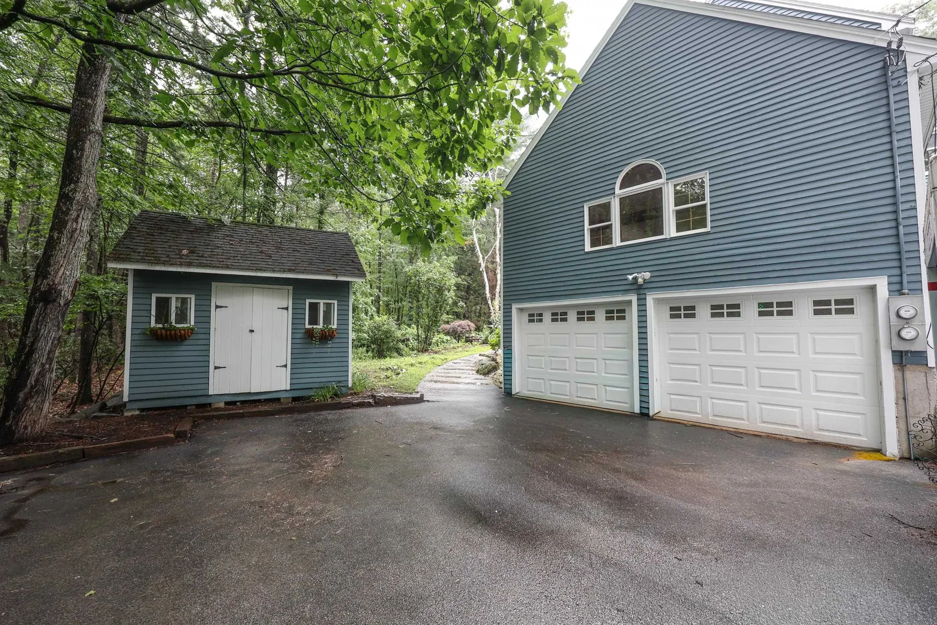 16 Annand Drive Milford NH 03055