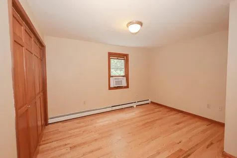 16 Annand Drive Milford NH 03055