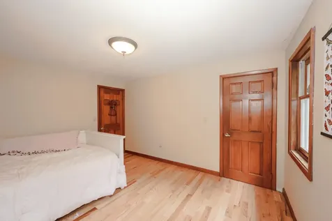 16 Annand Drive Milford NH 03055