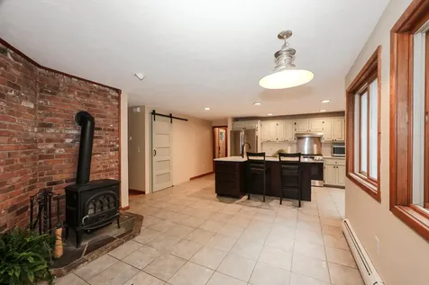 16 Annand Drive Milford NH 03055