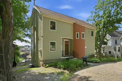 42 North Main Street Boscawen NH 03303
