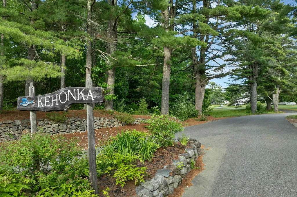 2 Kehonka Hill Road Wolfeboro NH 03894