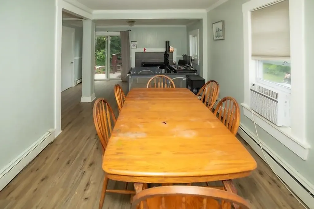 17 Morton Avenue Rochester NH 03867