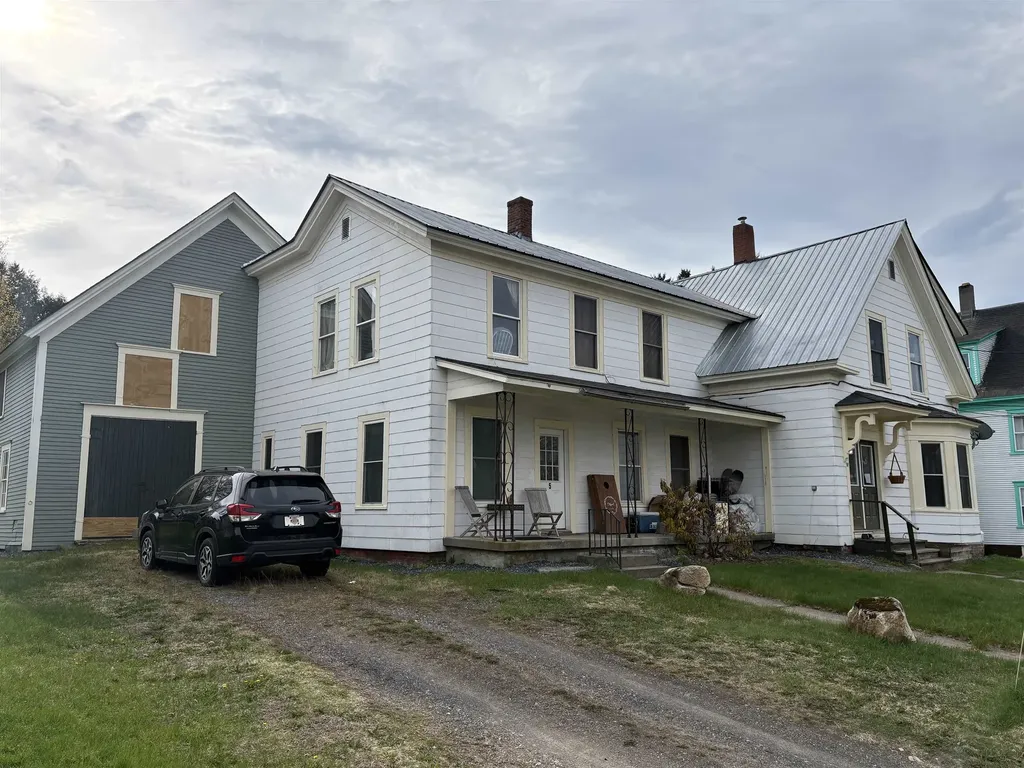 98 Williams Street Lyndon VT 05851