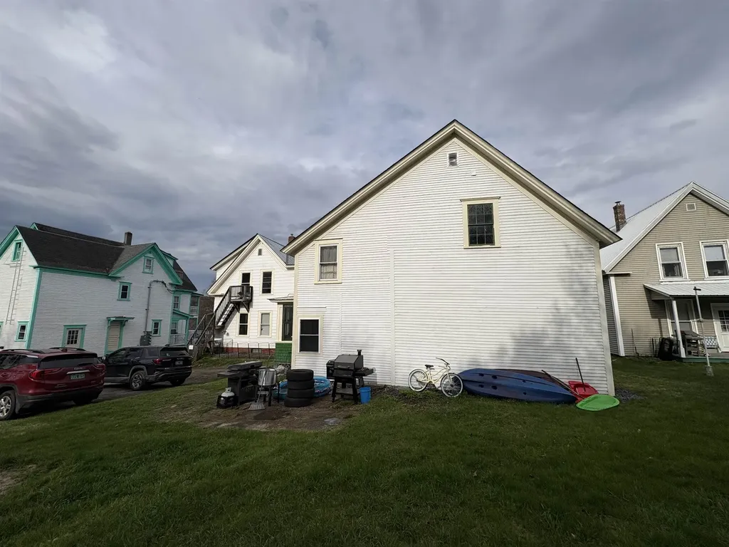 98 Williams Street Lyndon VT 05851
