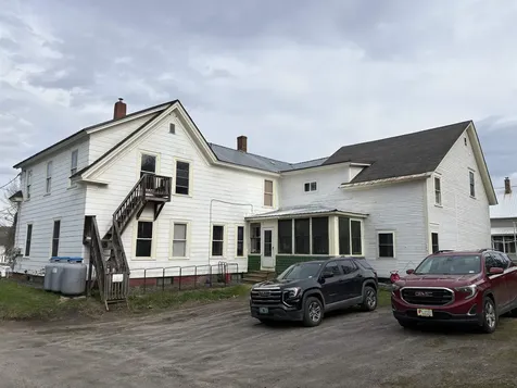 98 Williams Street Lyndon VT 05851